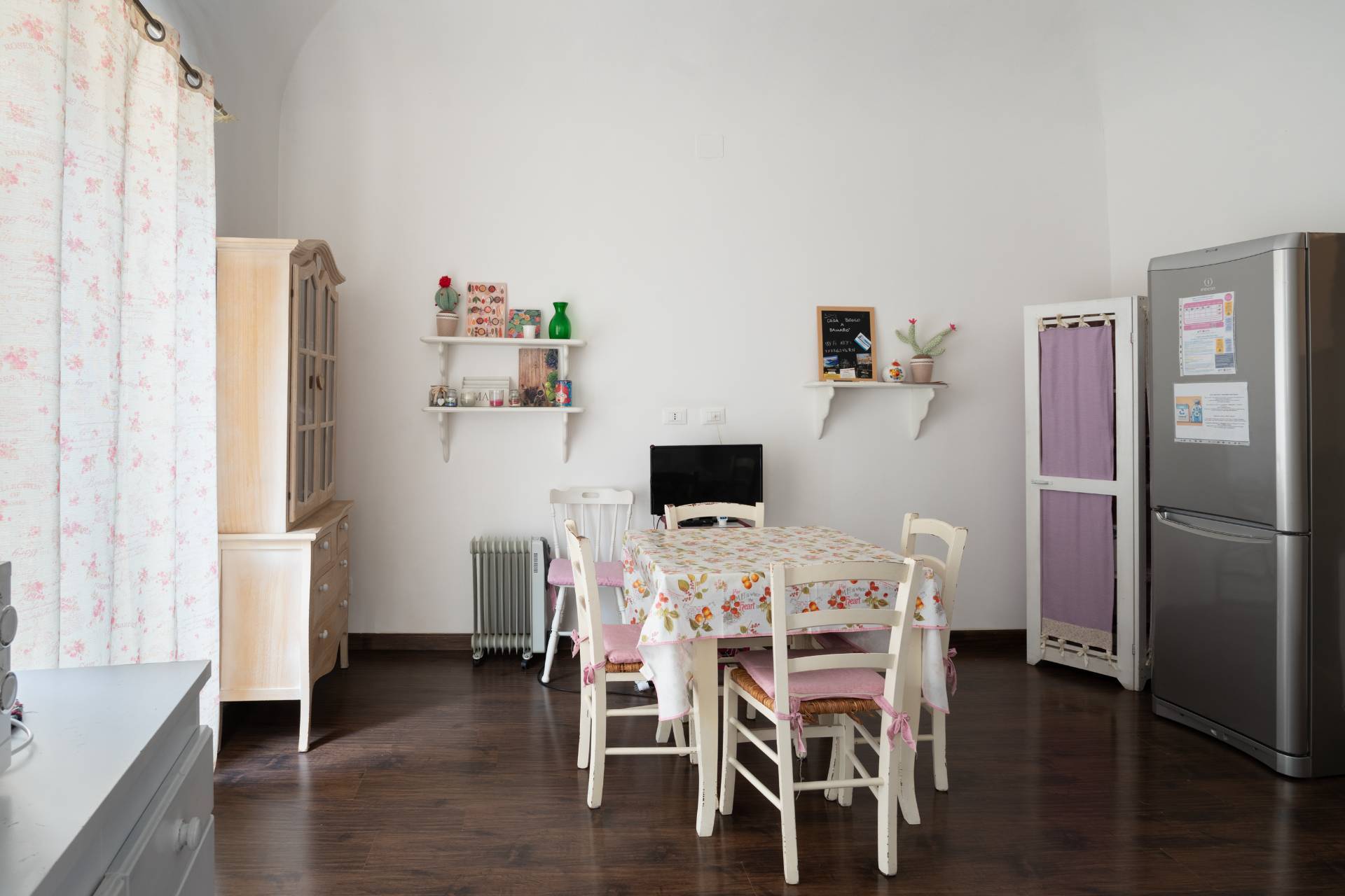 TRILOCALE IN PALAZZO STORICO ZONA CENTRO