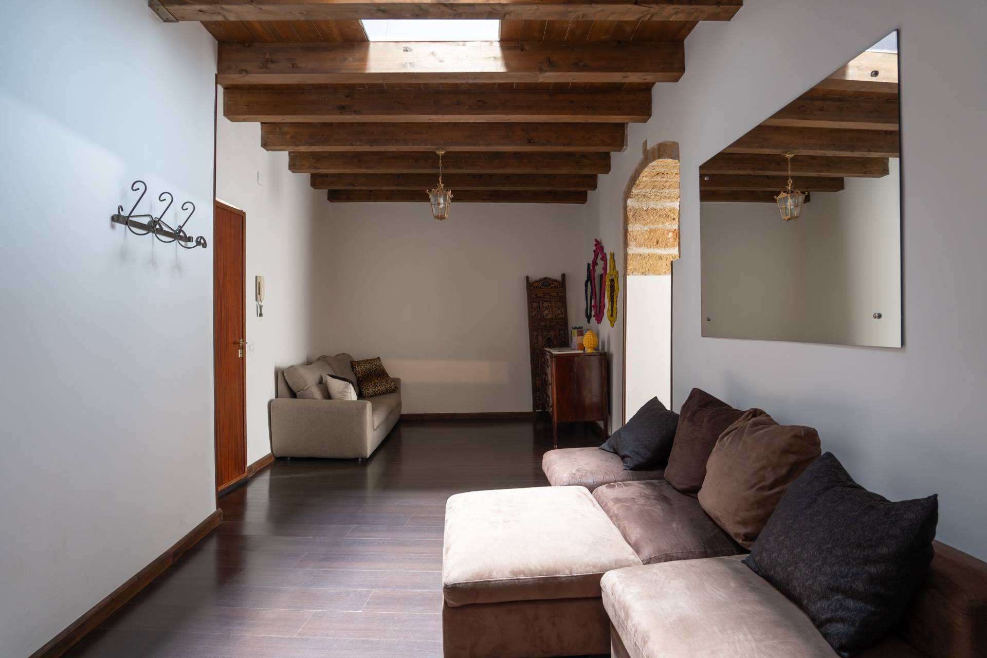 TRILOCALE IN PALAZZO STORICO ZONA CENTRO