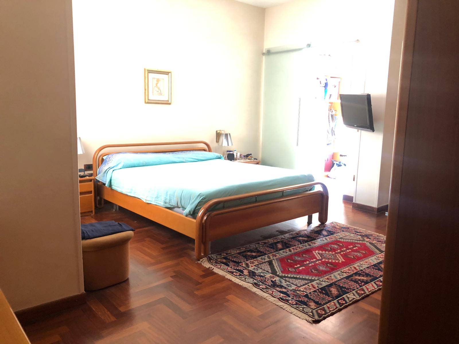 APPARTAMENTO IN VILLA OTTIMO STATO
