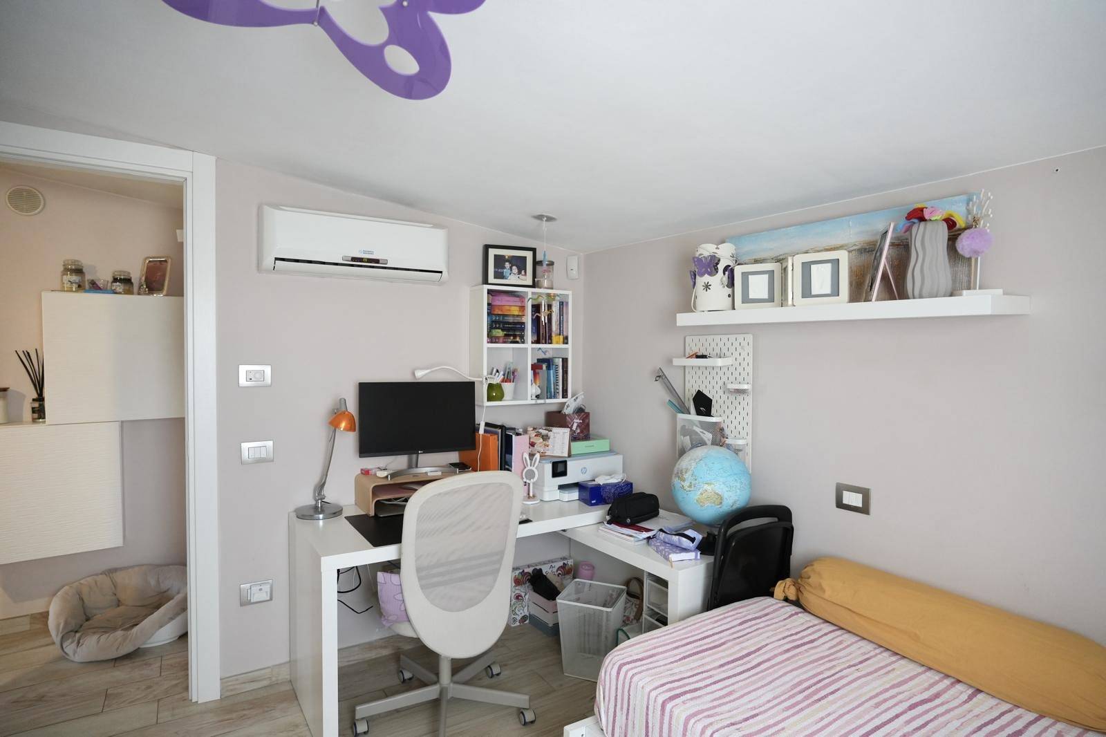 VILLA CON PISCINA ALTAVILLA MILICIA
