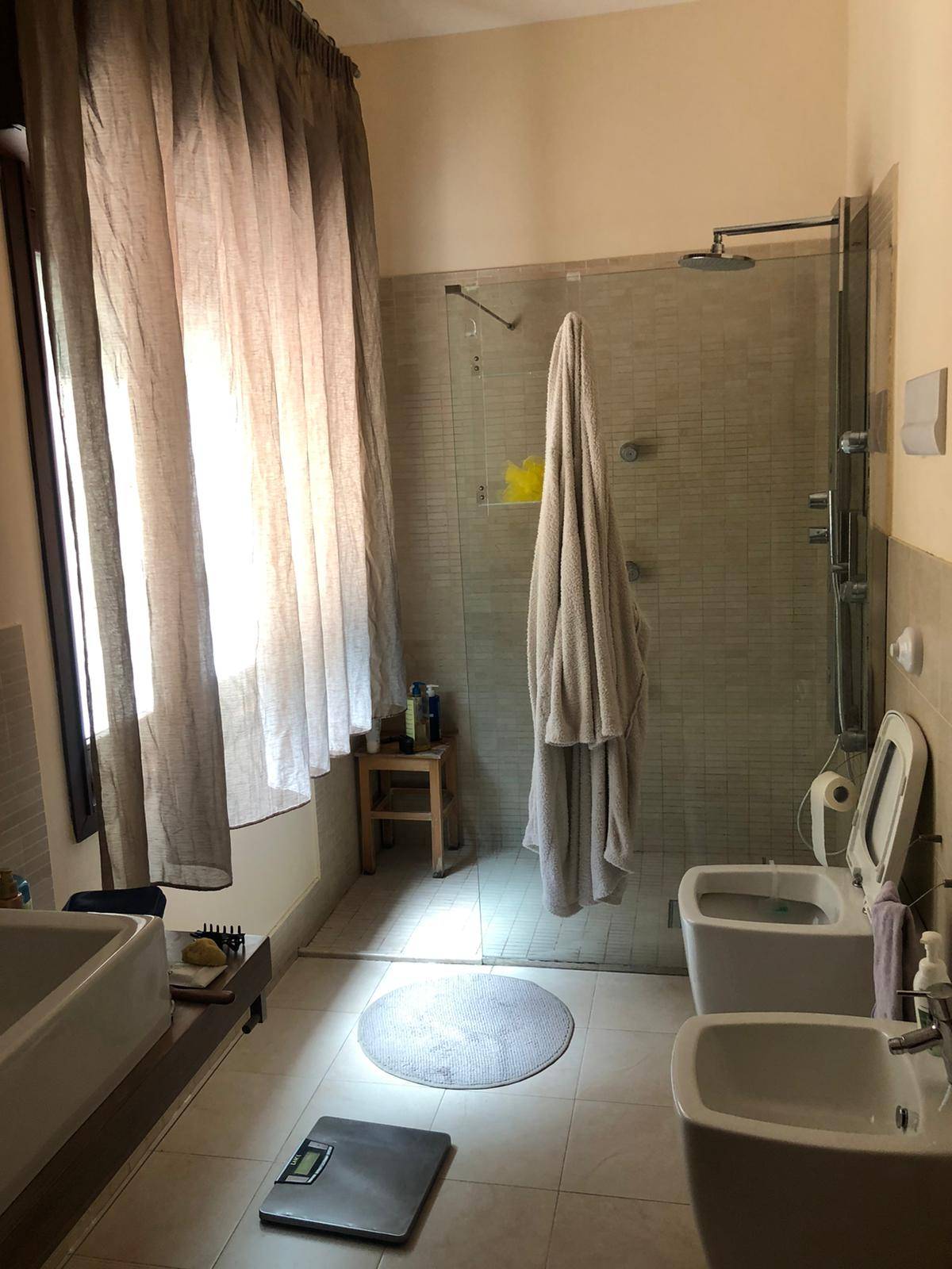 APPARTAMENTO IN VILLA OTTIMO STATO
