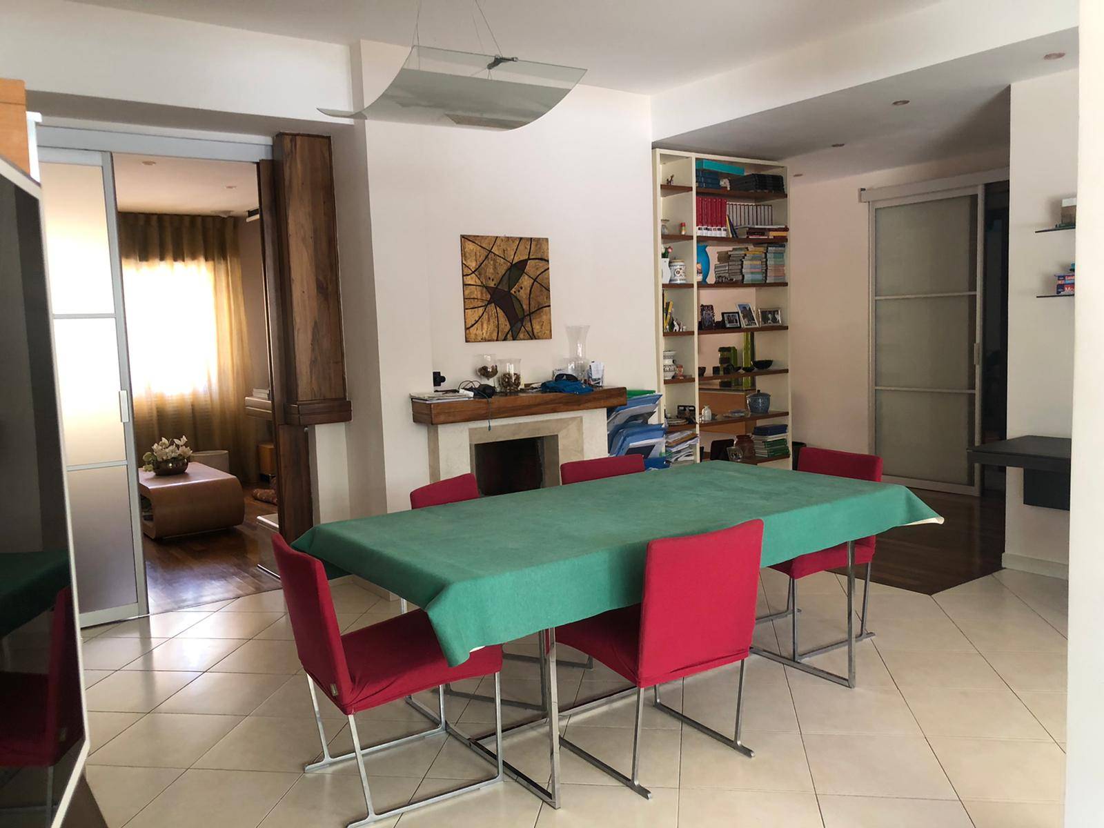 APPARTAMENTO IN VILLA OTTIMO STATO