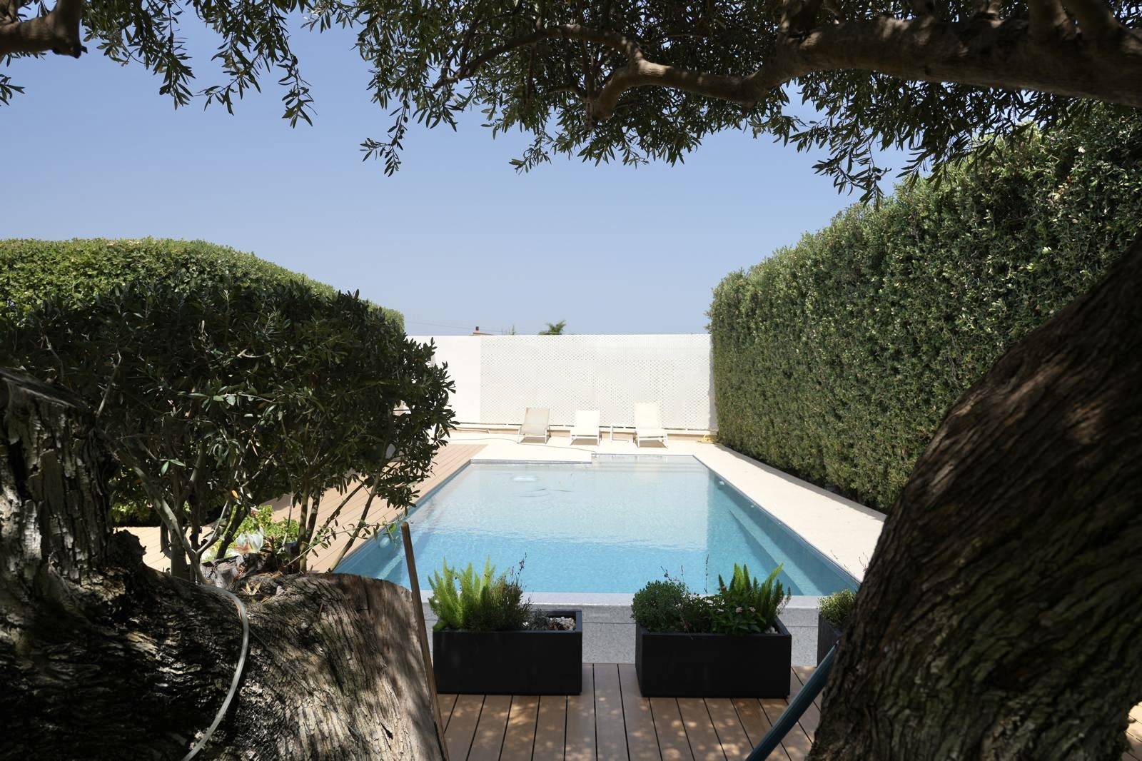 VILLA CON PISCINA ALTAVILLA MILICIA