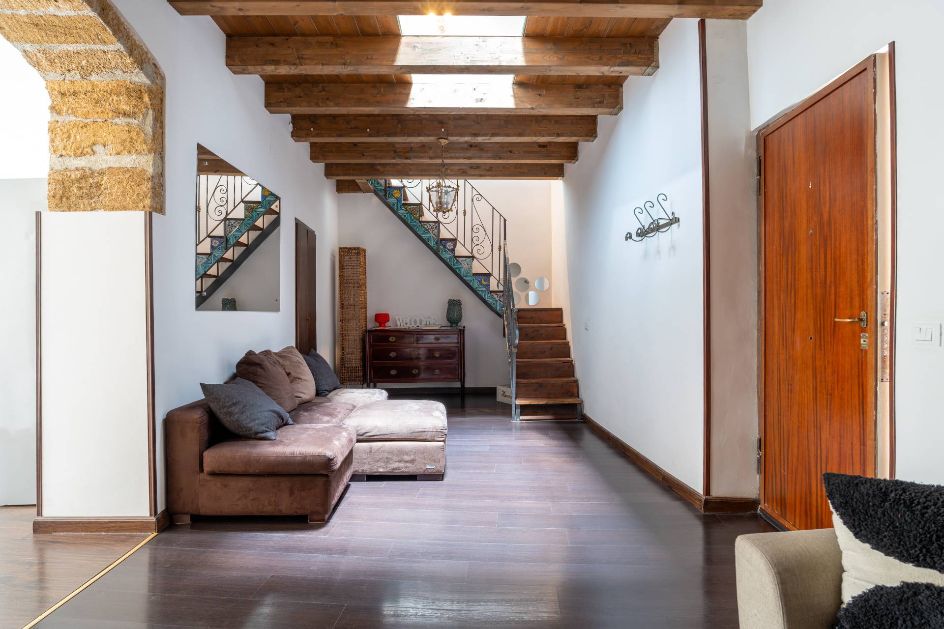 TRILOCALE IN PALAZZO STORICO ZONA CENTRO