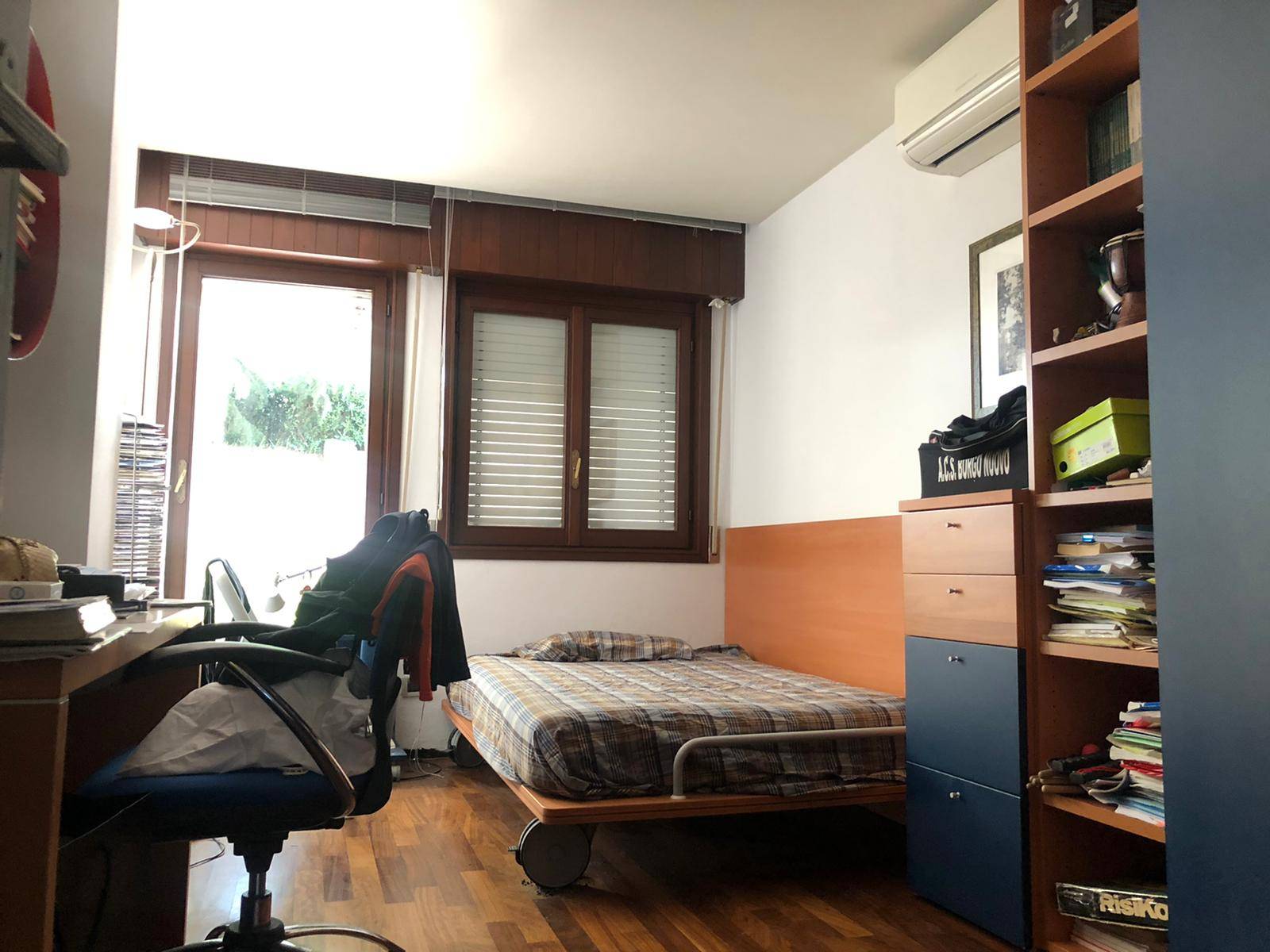APPARTAMENTO IN VILLA OTTIMO STATO