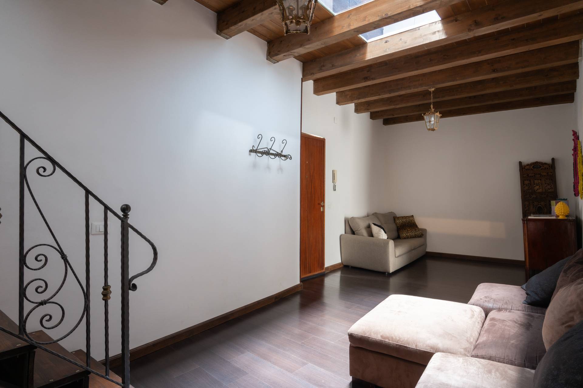 TRILOCALE IN PALAZZO STORICO ZONA CENTRO