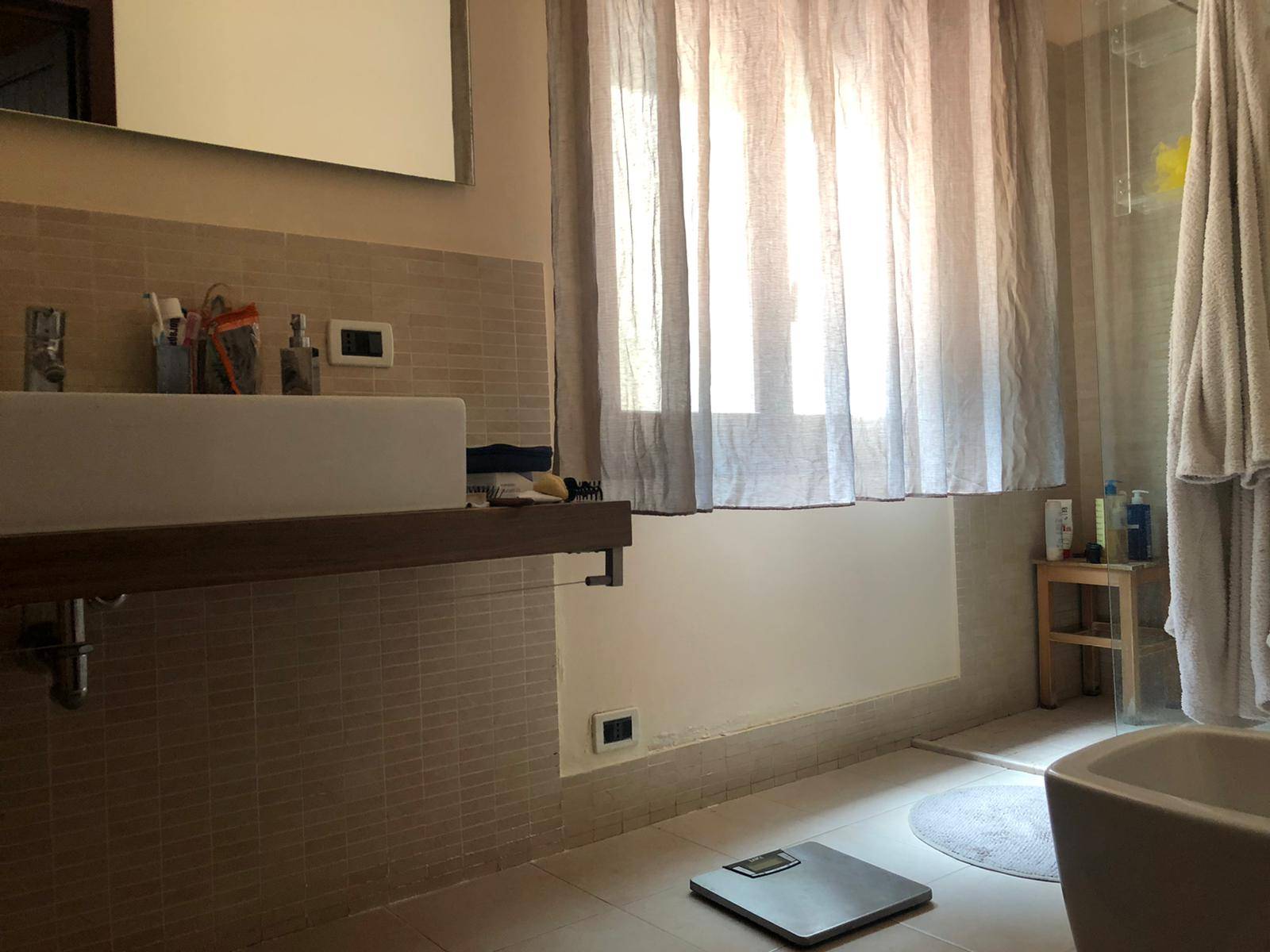 APPARTAMENTO IN VILLA OTTIMO STATO