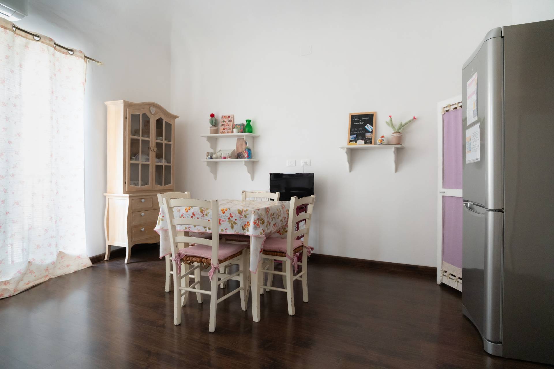 TRILOCALE IN PALAZZO STORICO ZONA CENTRO