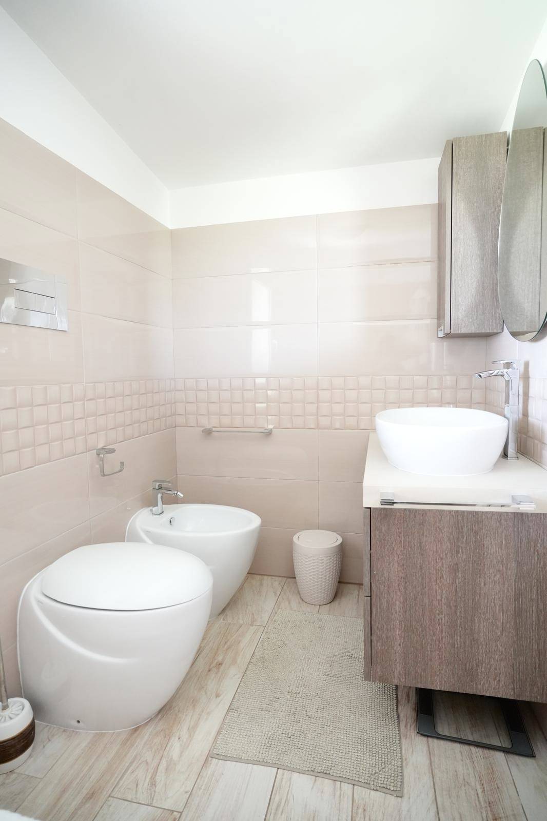 VILLA CON PISCINA ALTAVILLA MILICIA