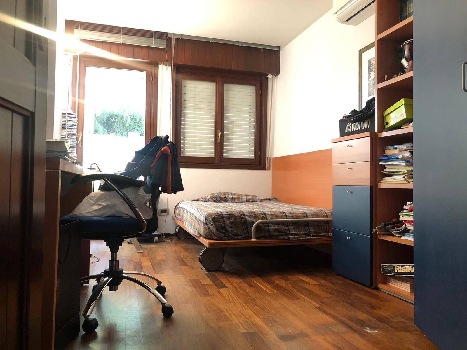 APPARTAMENTO IN VILLA OTTIMO STATO
